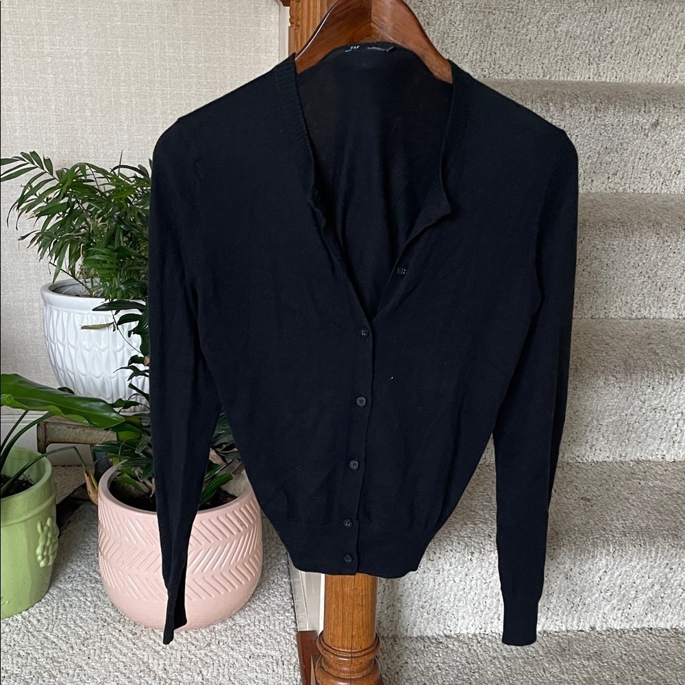GAP Black Women's Cardigan Sweater